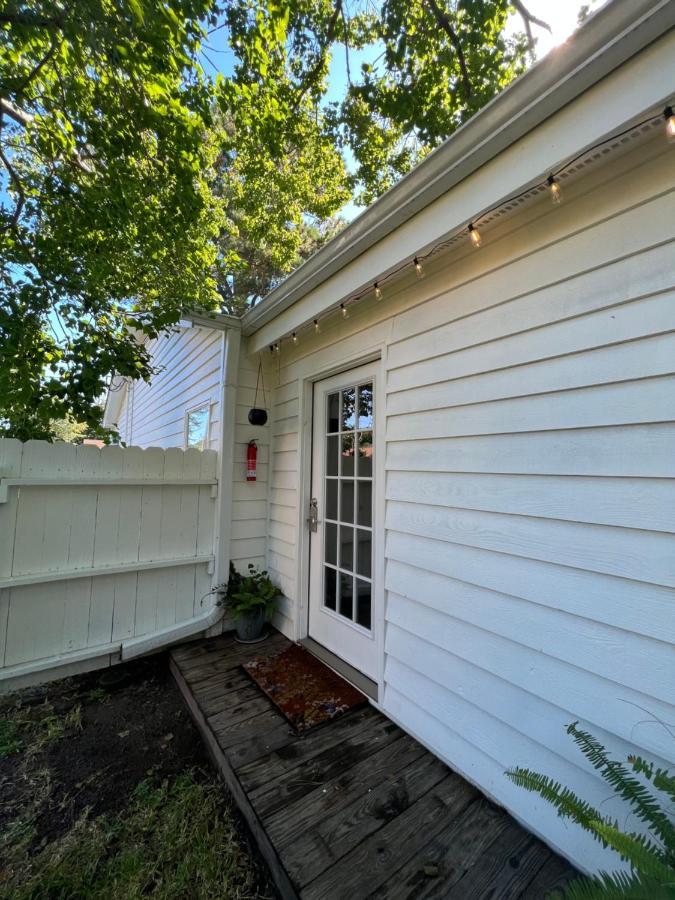 Appartamento Cozy Loft With Parking And Private Patio W/ Grill Wilmington Esterno foto
