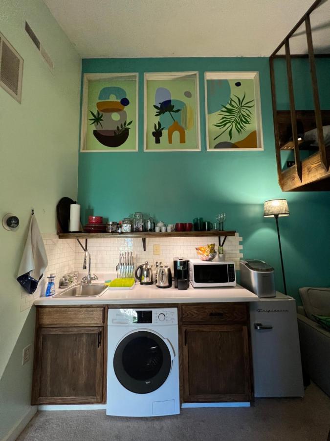 Appartamento Cozy Loft With Parking And Private Patio W/ Grill Wilmington Esterno foto