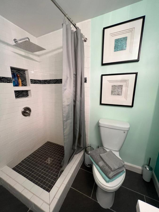 Appartamento Cozy Loft With Parking And Private Patio W/ Grill Wilmington Esterno foto